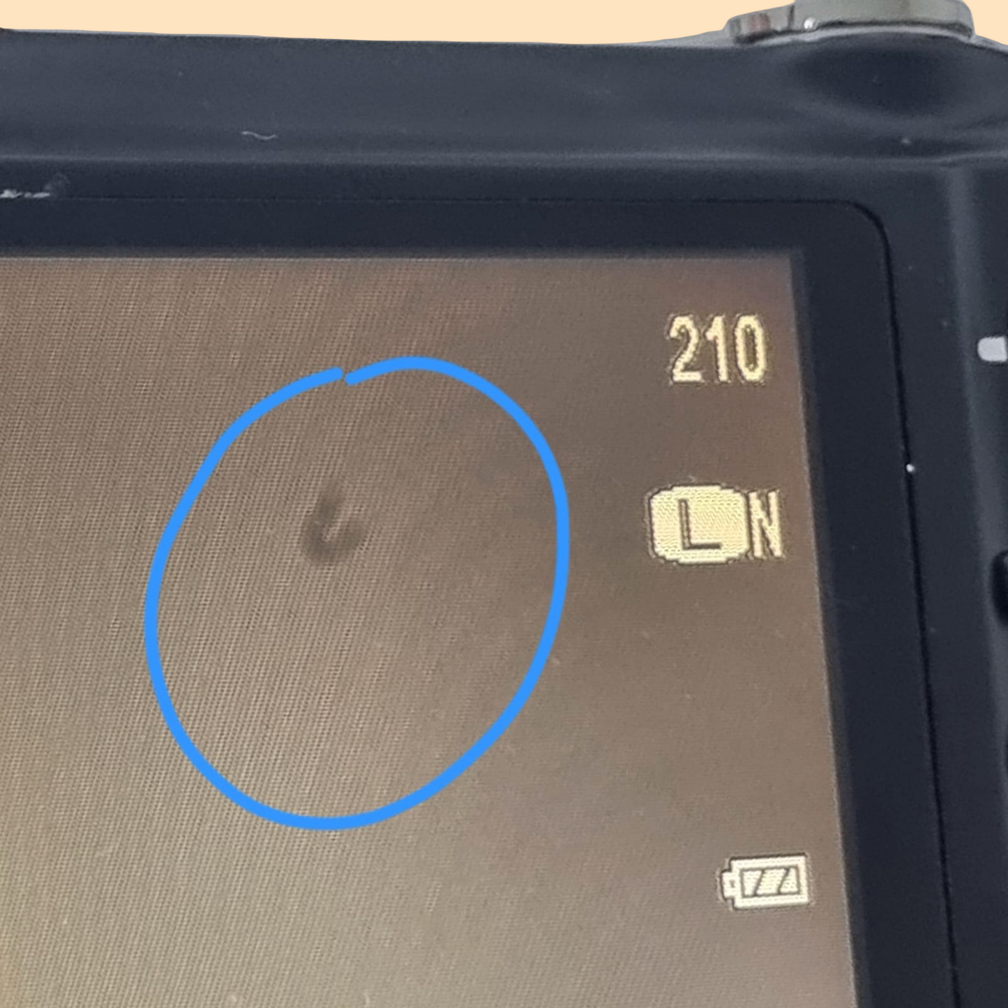 FUJIFILM  FINEPIX T200