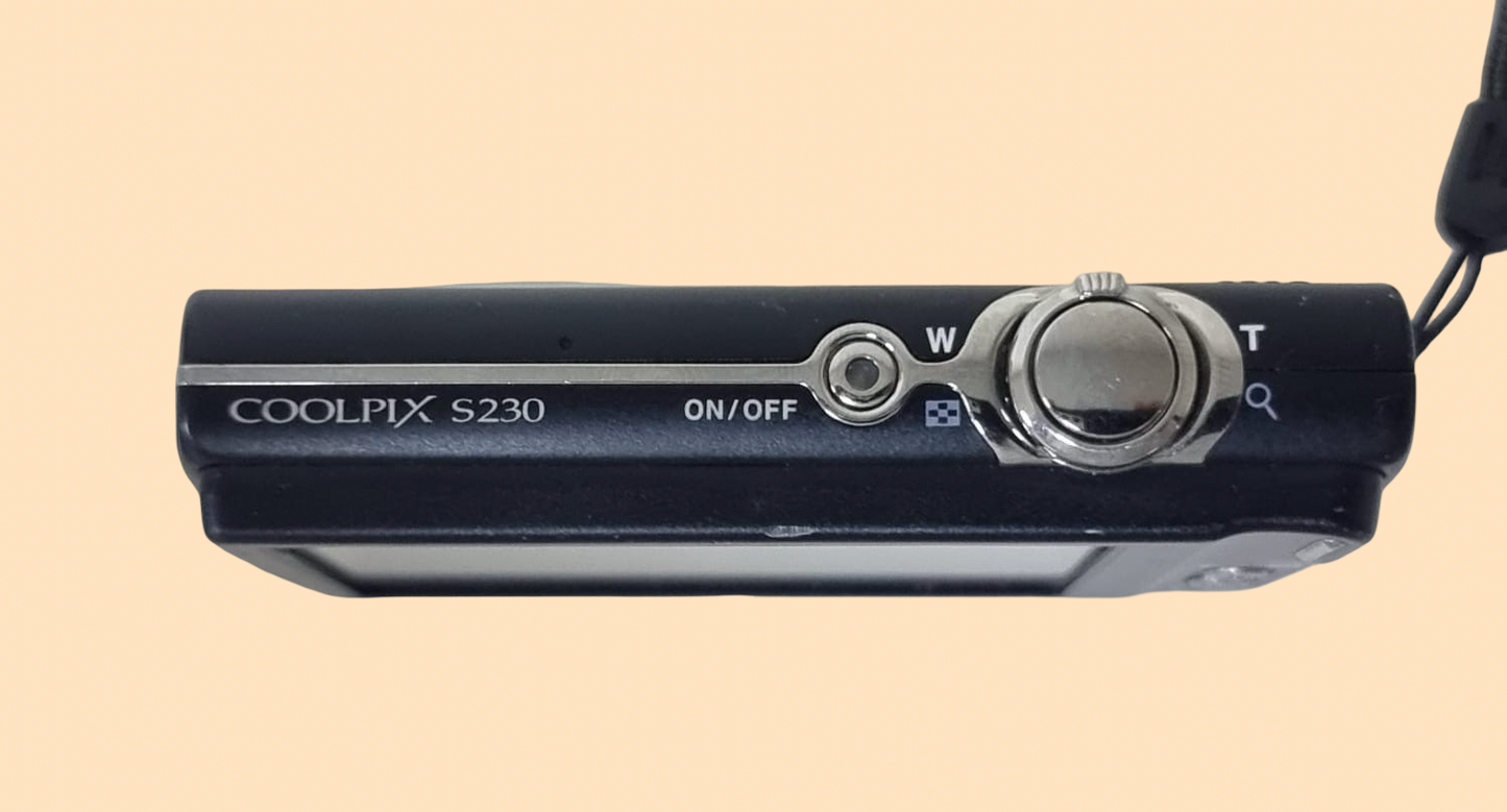 Nikon COOLPIX S230
